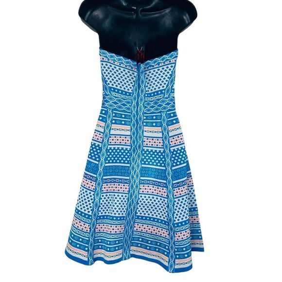 Gold Label WOW Couture Strapless Fit Flare Geometric Knit Dress Sz S - Picture 11 of 12